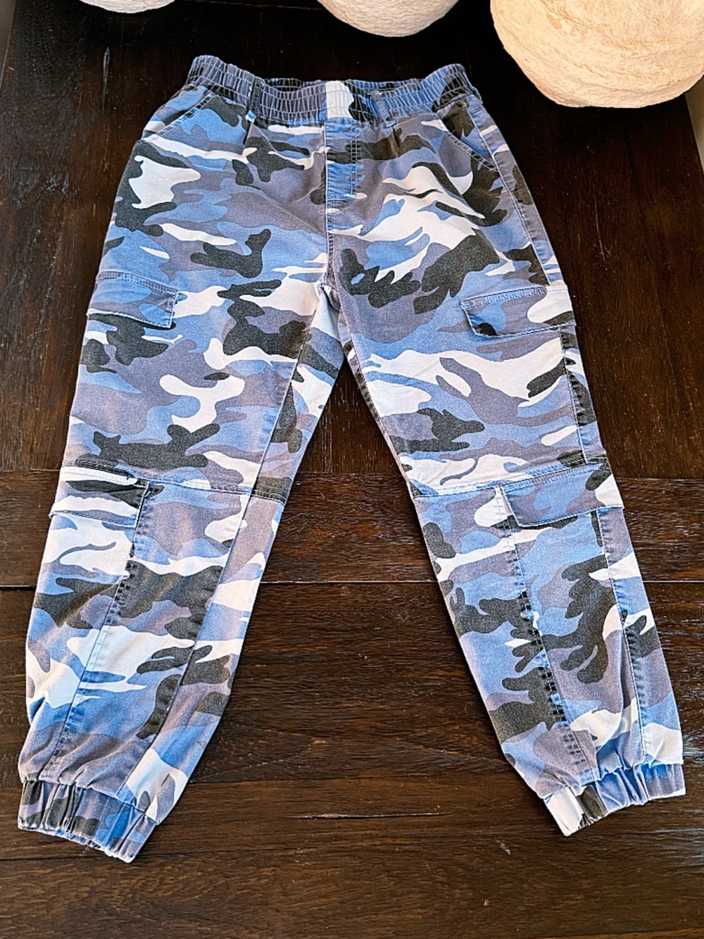 💙🤍🖤BLUE CAMO PRINT CARGO PANTS